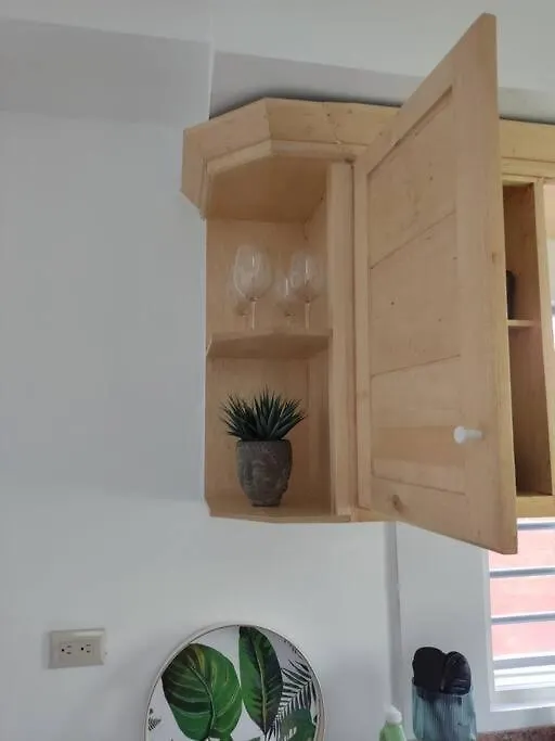 Luxurious Palm Breeze Studio Apt In San Isidro La Grua Apartment