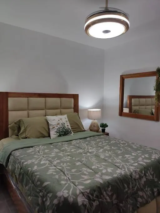 Luxurious Palm Breeze Studio Apt In San Isidro La Grua